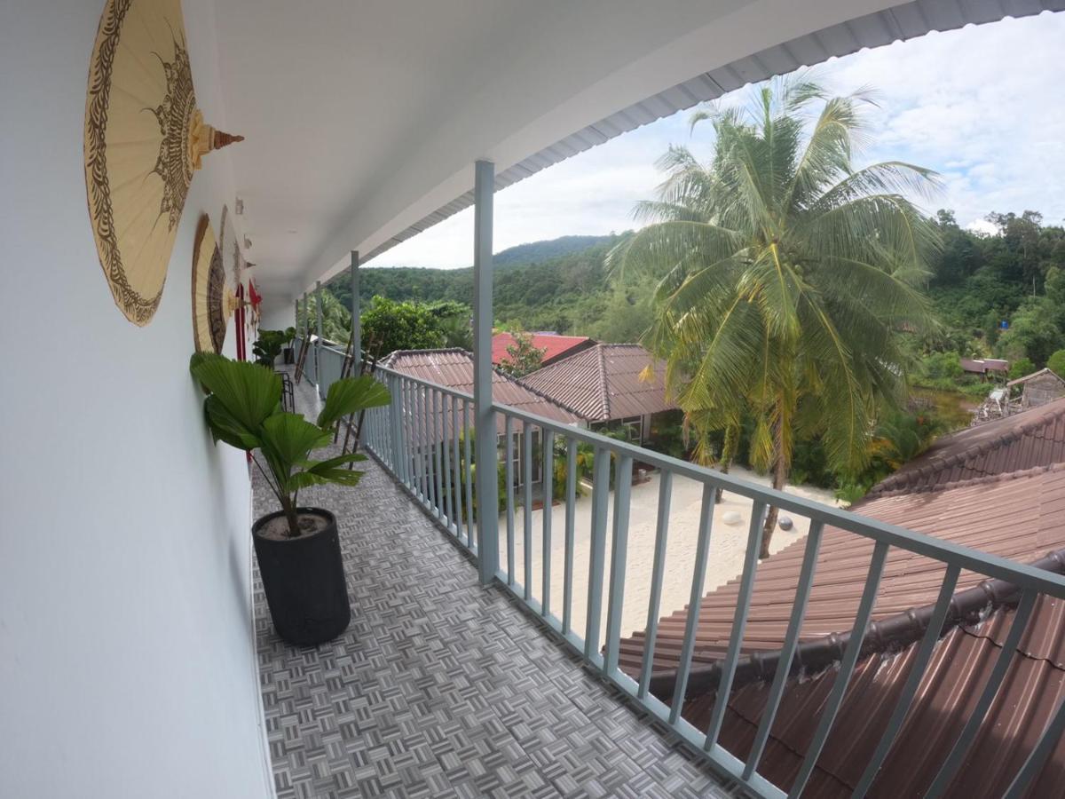 White Sand Ark Resort Sok San Village Bagian luar foto